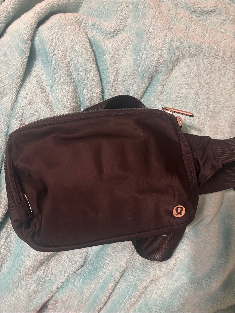 lululemon athletica Black Belt Bag with Subtle Logo